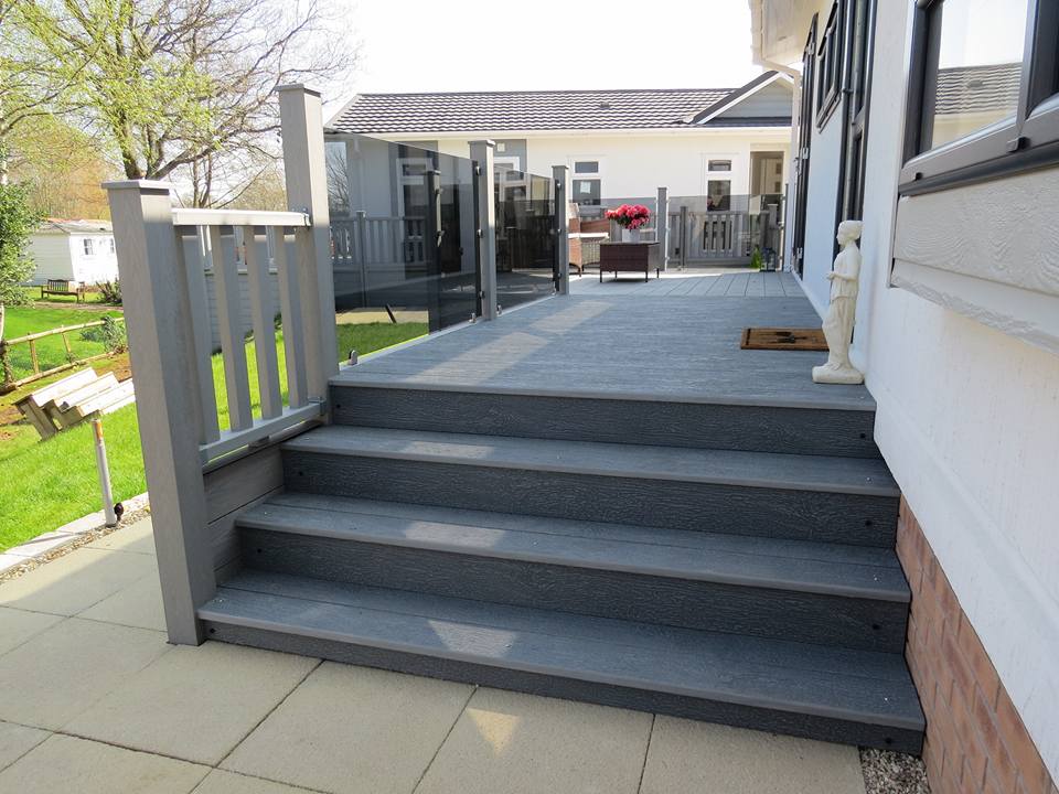 31 - HOSUNG WPC Composite