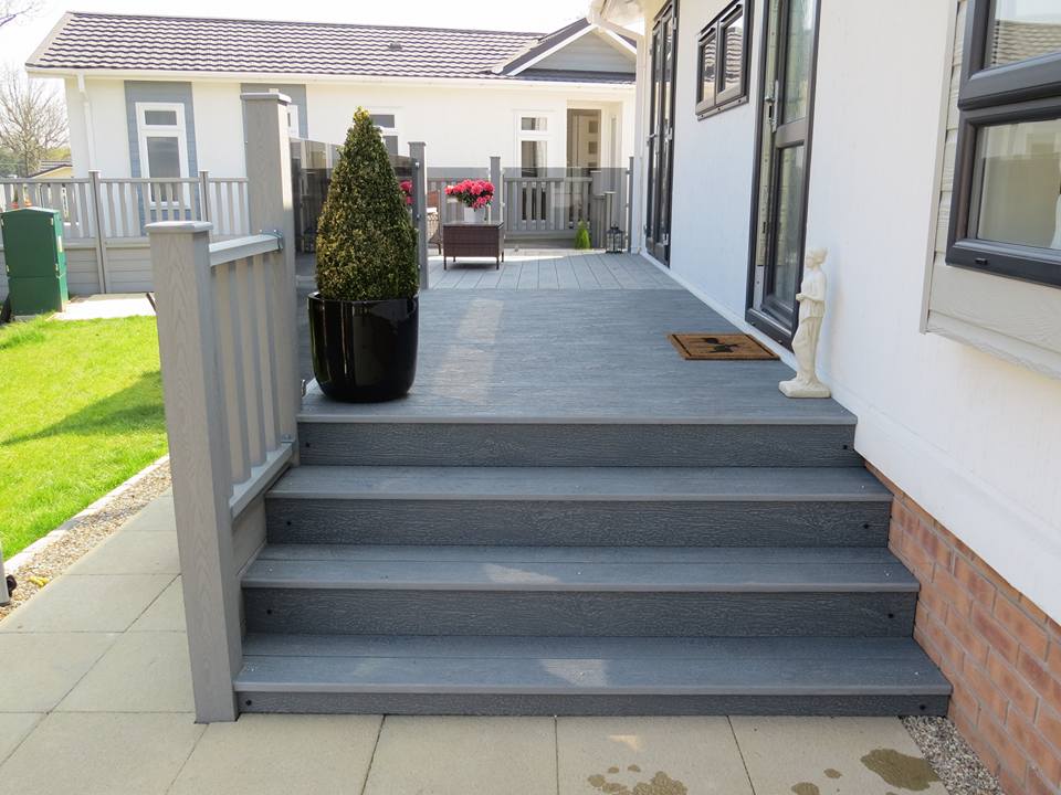 39 - HOSUNG WPC Composite