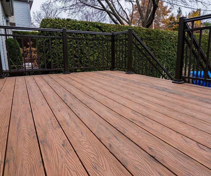 ezdeck naturastone photo deck project color inspiration photo7 - HOSUNG WPC Composite