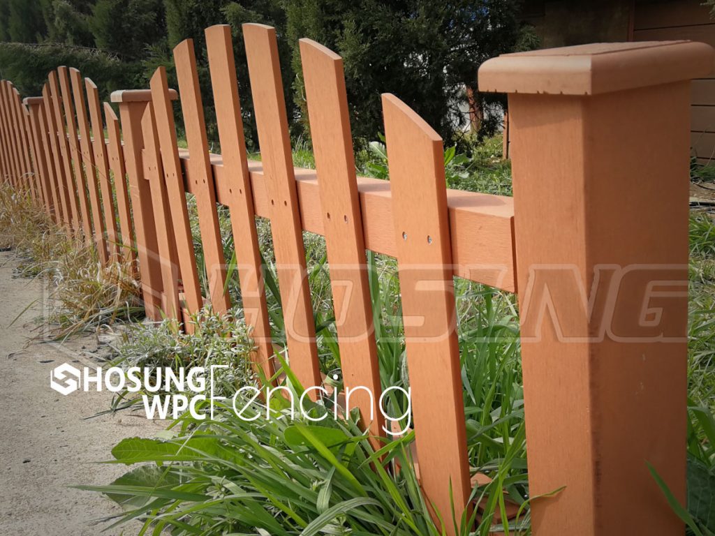 WPC Picket Fence Case 2 - wpc fence manufacturer,wpc fence china,wpc fencing factories - HOSUNG WPC Composite wood fence in canada